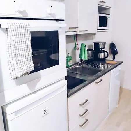 Apartman New Zebra Near Airport *